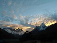 Ama Dablam Covered by the cloud  » Click to zoom ->